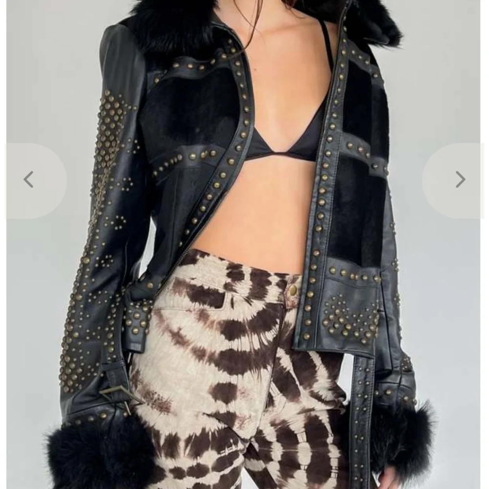 Cache Vintage Black Leather Jacket with Studs and Fur Sz 12 - Picture 13 of 14